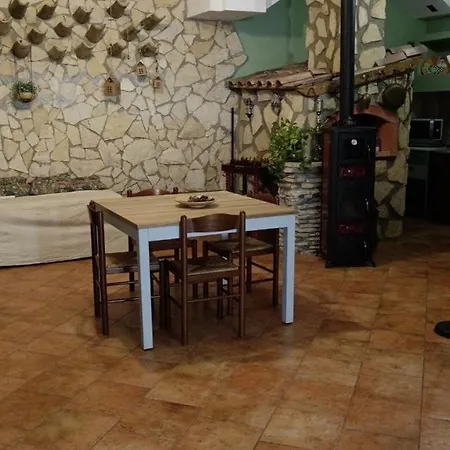 Il Posto Delle Rose 2 Appartamento *