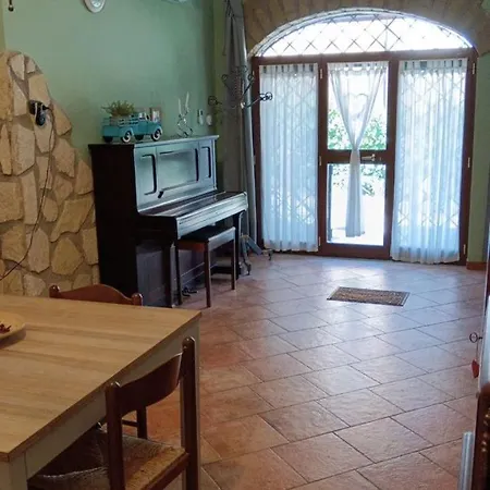 Appartamento Il Posto Delle Rose 2 *